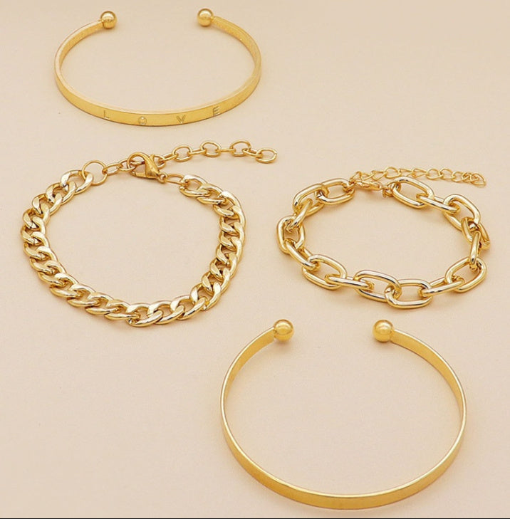 C-shaped Hollow Chain Bracelet Set